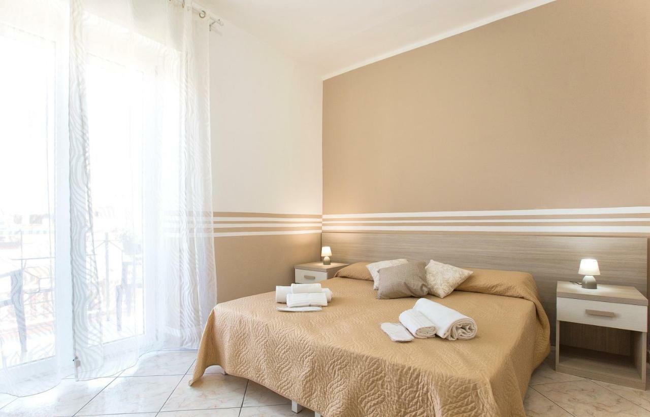 Alguest Hotell Alghero Exteriör bild